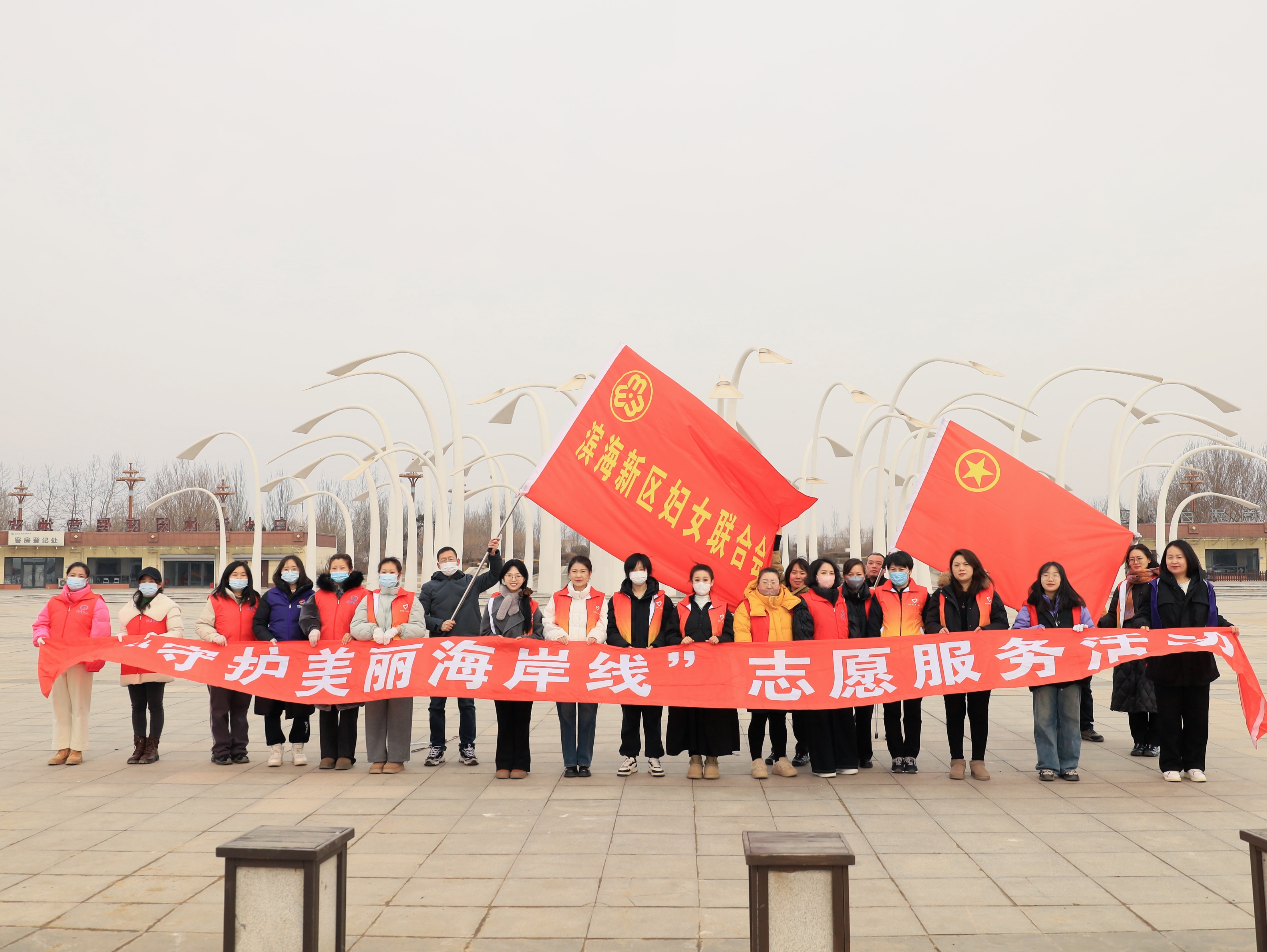 【三月春“锋”暖，追“锋”正当时】开发区检察院参加学雷锋志愿服务活动