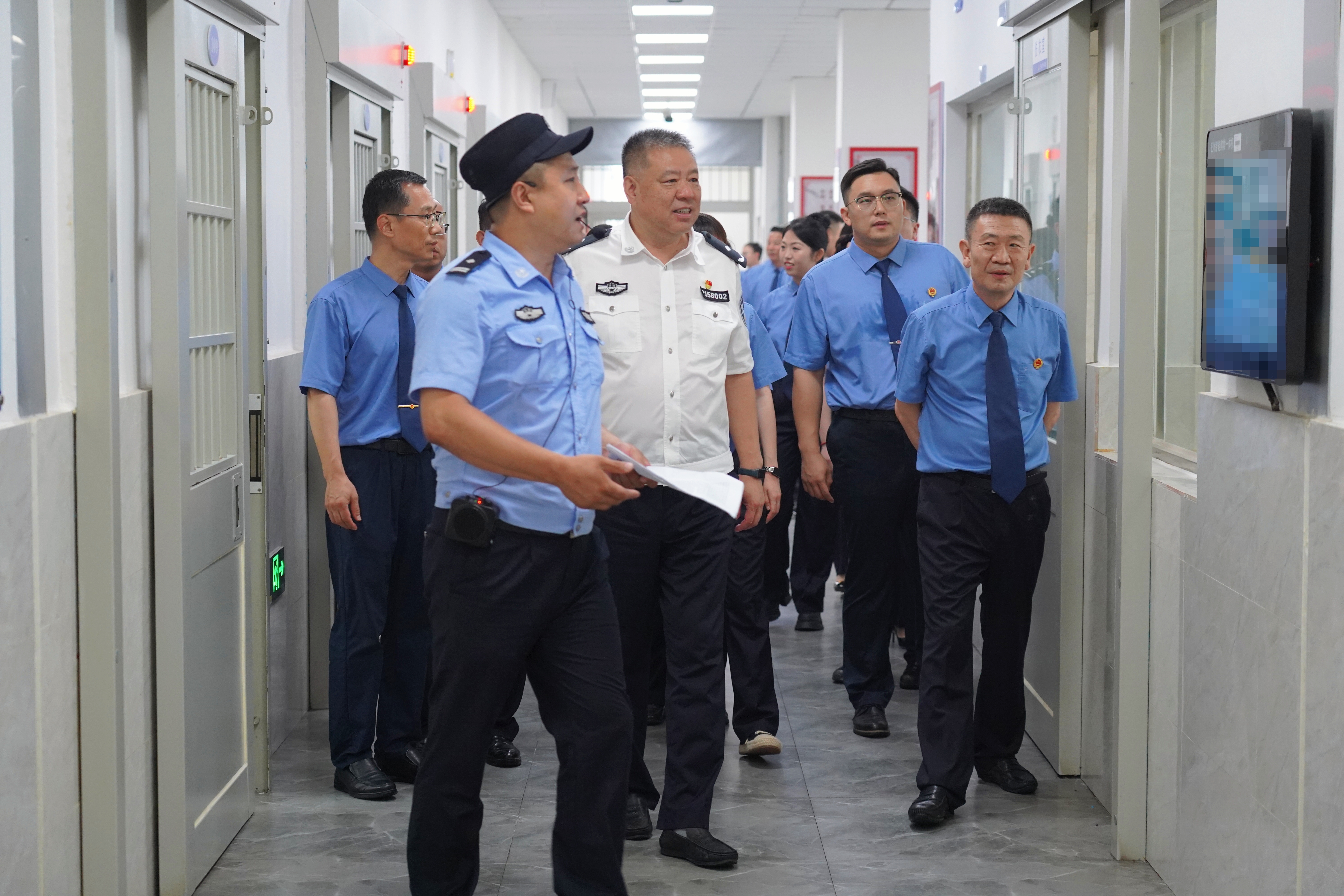 【铸魂七一守初心 狱镜明廉践使命】开发区检察院党支部联合城郊检察院党支部赴锦州监狱开展七一主题党日活动